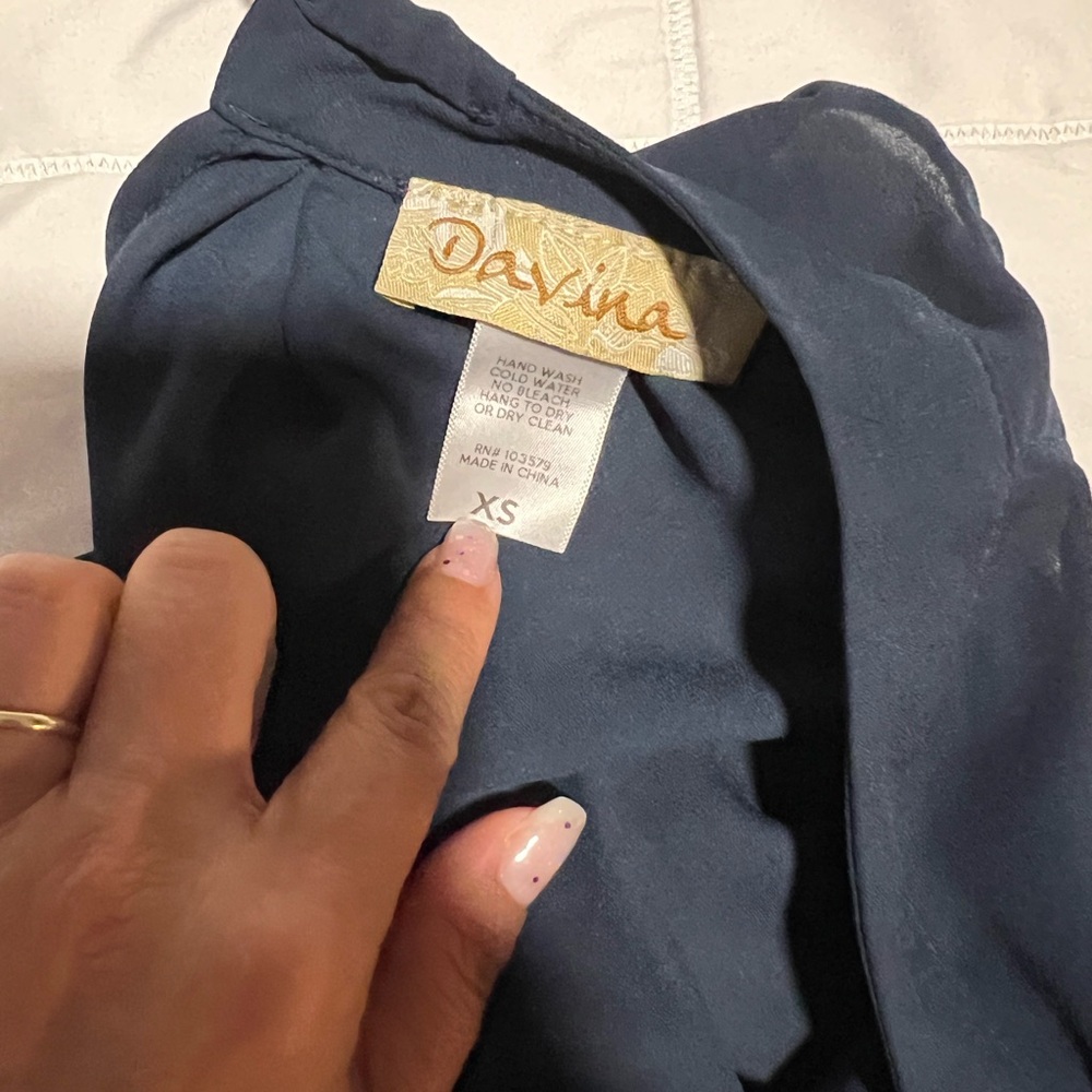 Blouse - Picture 2 of 2
